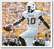 Vince Young runs almost untouched for a TD