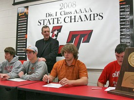 Garrett Gilbert and Paden Kelley sign their Letters of Intent (Image: Statesman.com)